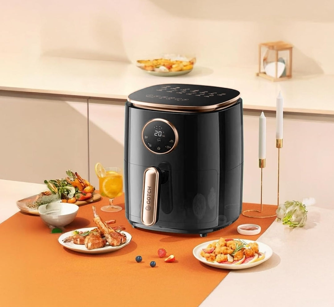 جوتش قلاية هوائية ١٤٠٠ واط، ٧ لتر، تحكم كامل باللمس، تحكم بالوقت و الحرارة، شاشة عرض رقمية، برنامج معدة مسبقاً للطهي، تقنية دوران الهواء الساخن 360 درجة، لون اسود