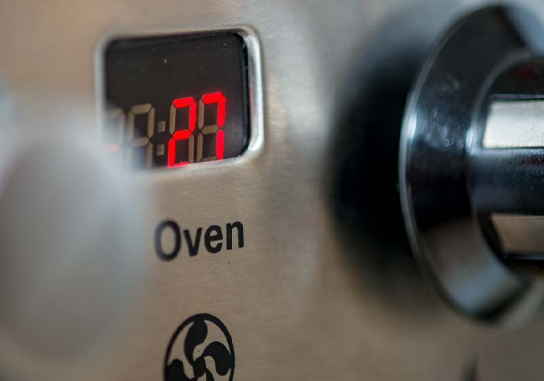 بوتاجاز رويال ماستر شيف سينسور  ديجيتال 5 شعلات 60*90 سم